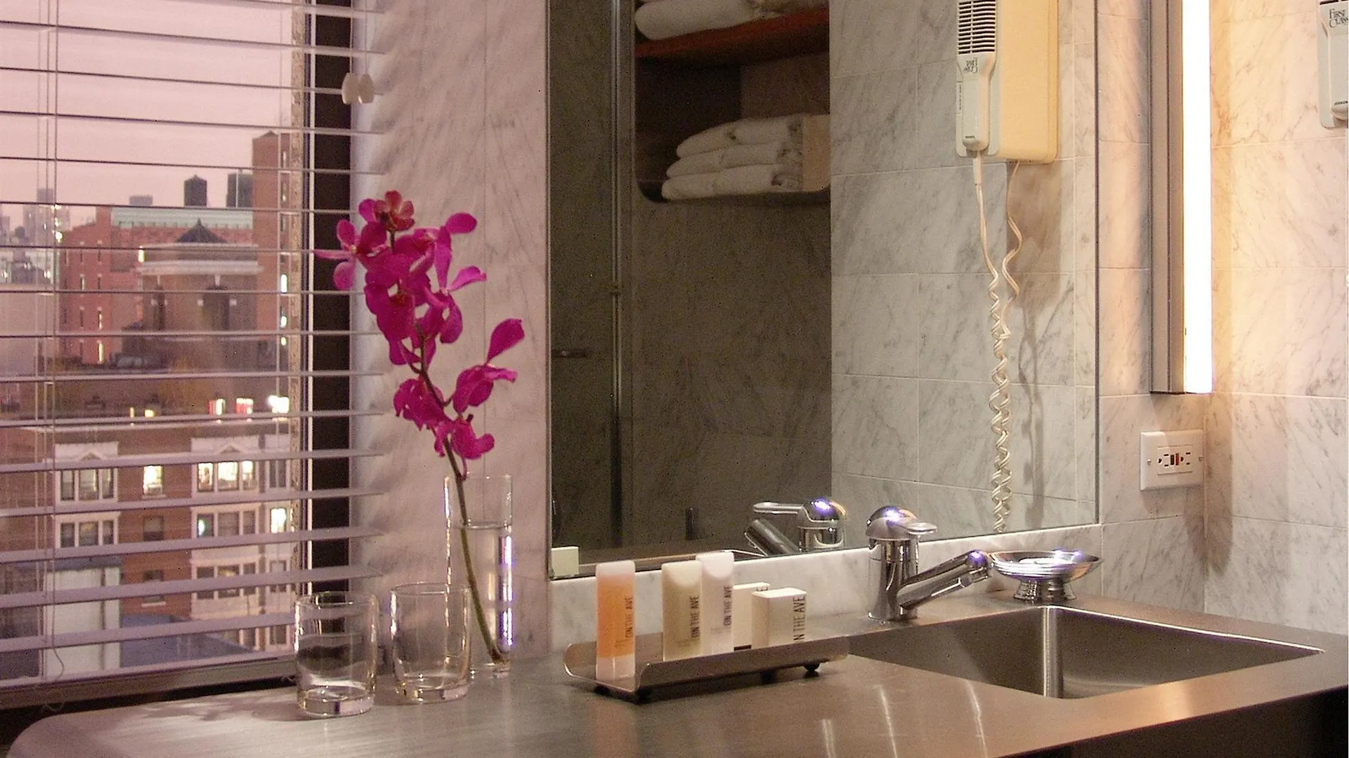 Arthouse Hotel New York 4*,